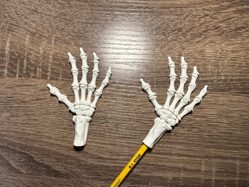 3D Printed Articulated Hand Pencil Toppers | Skeleton & Regular Hands